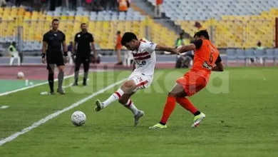 حمادة القلاوي يقود مباراة الزمالك وفاركو كحكم رئيسي والشناوي على تقنيات VAR