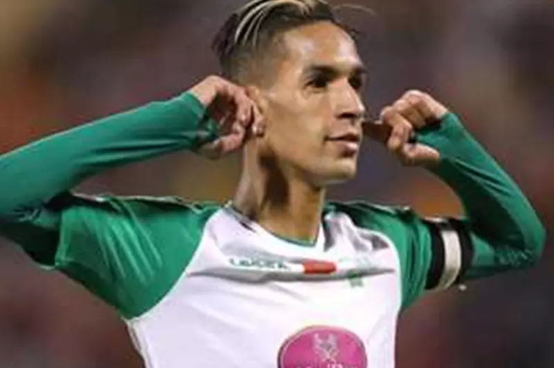 الرجاء المغربي يُعلن رسمياً عودة بانون بعد غياب دام خمس سنوات