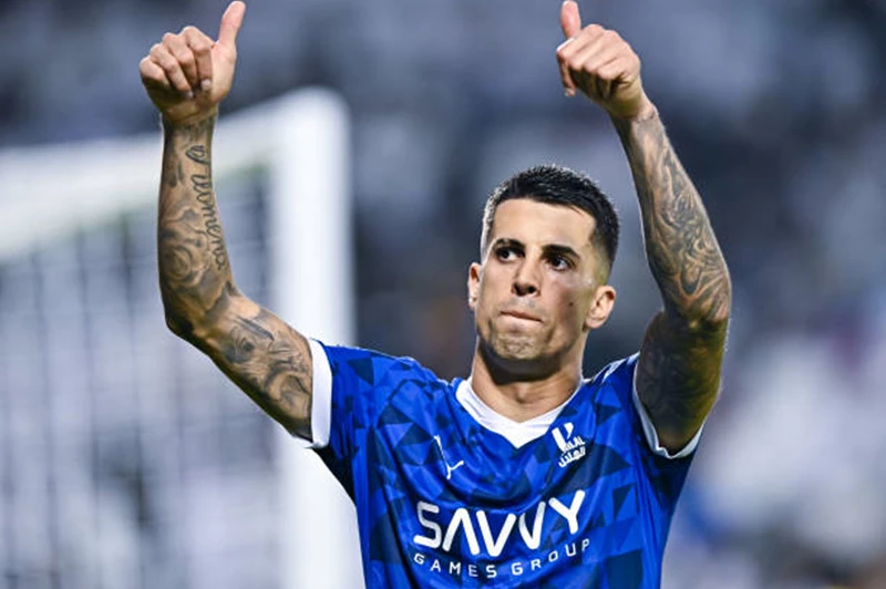 الهلال السعودي يعيد كانسيلو إلى صفوفه قبل منازلة ريال مدريد