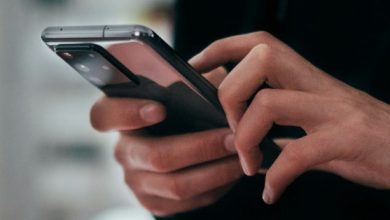 الهواتف الذكية تتصدر حركة الإنترنت عالميًا: نظرة على أحدث البيانات