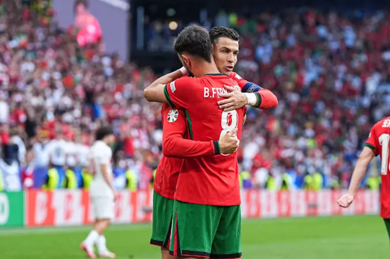 برونو فرنانديز بعد إحراز لقب دوري الأمم: الفوز مع البرتغال يحمل طعماً مميزاً