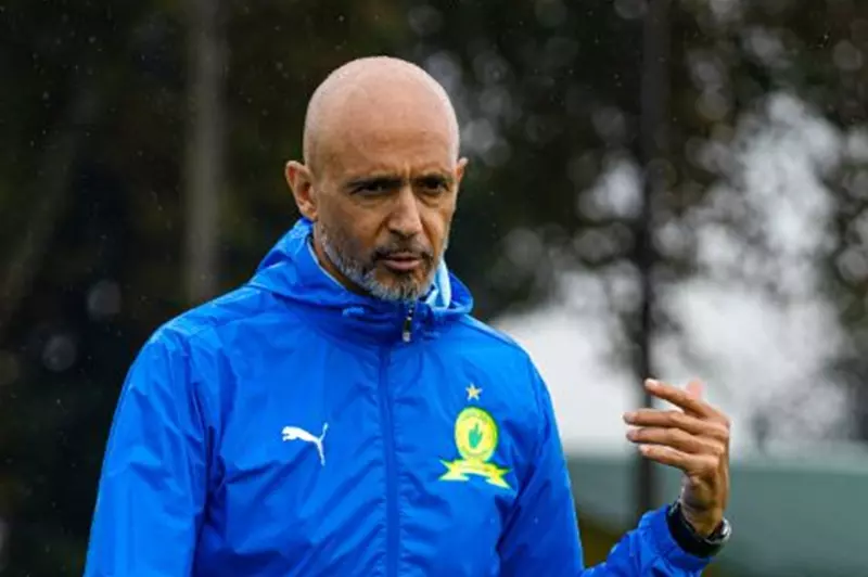 تأملات مدرب صنداونز: الفخر يلازم الحزن بعد خسارة دوري أبطال أفريقيا