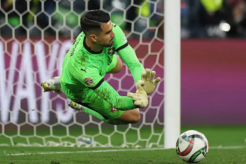 كوستا يتألق في قفازات الحارس: البرتغال تحرز لقب دوري الأمم الأوروبية بتفوق على الأهلي (فيديو)
