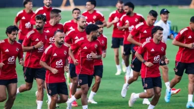 نزال مثير: العملاق يواجه نادي القرن في تحدٍ استثنائي.. ثنائي الأهلي يتألق ضد حارس بايرن ميونيخ (شاهد الفيديو)